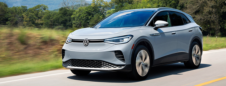 ID.4 Pro S AWD with Gradient package shown in Moonstone Gray.